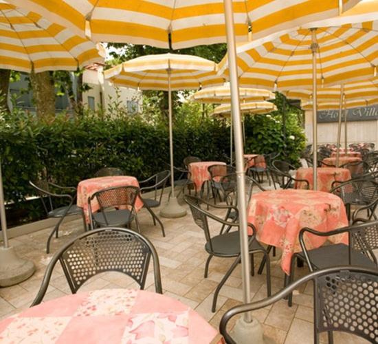 Hotel Residence Villa Lily Чезенатіко Екстер'єр фото