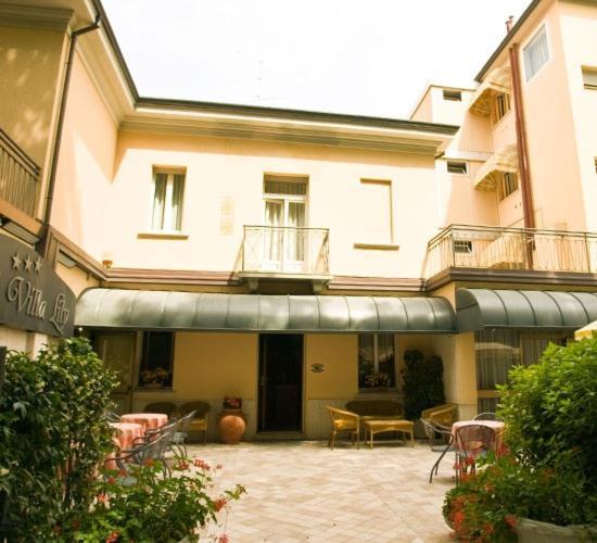 Hotel Residence Villa Lily Чезенатіко Екстер'єр фото